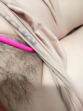 Snapshot of Thaohoa_love chatting on February 1, 7:34 pm Thaohoa love online show from February 1, 7:34 pm