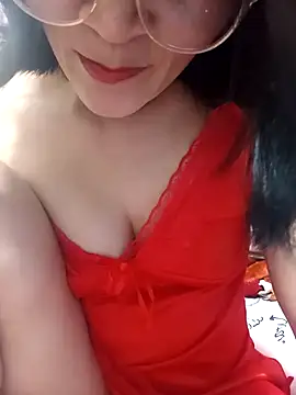 Snapshot of Thaohoa_love chatting on November 11, 8:47 pm Thaohoa love online show from November 11, 8:47 pm