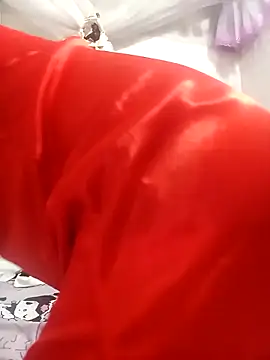 Snapshot of Thaohoa_love chatting on November 30, 8:42 pm Thaohoa love online show from November 30, 8:42 pm