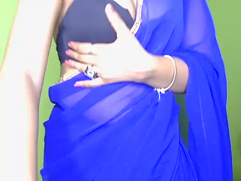 Snapshot of your_cute_girl chatting on October 2, 5:00 am your cute girl online show from October 2, 5:00 am