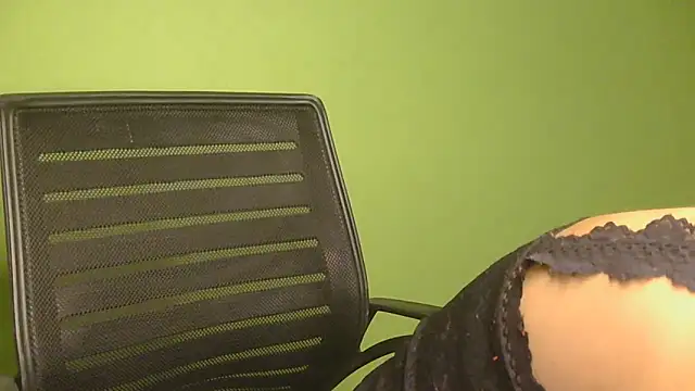 your cute girl online show from February 17, 5:38 am