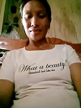 Snapshot of Lisa_pusy chatting on September 10, 6:23 am Lisa pusy online show from September 10, 6:23 am