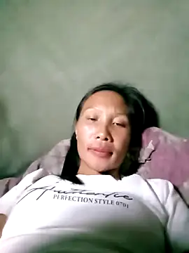 Snapshot of Lisa_pusy chatting on October 5, 12:40 pm Lisa pusy online show from October 5, 12:40 pm