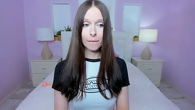 dark k1tty online show from April 8, 7:26 pm