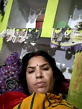 Riya jaan12 online show from May 6, 12:25 am
