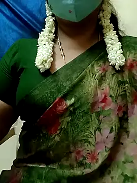 Snapshot of sushma26 chatting on May 18, 6:34 pm sushma26 online show from May 18, 6:34 pm