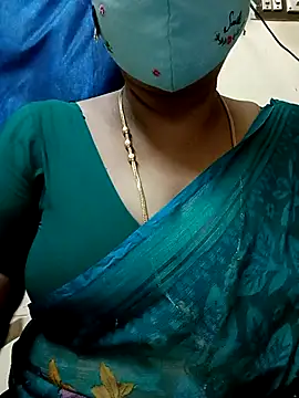 sushma26 online show from July 26, 7:32 pm