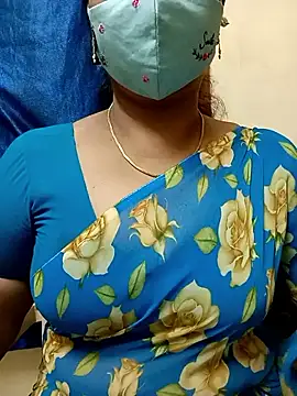 Snapshot of sushma26 chatting on May 5, 11:52 pm sushma26 online show from May 5, 11:52 pm