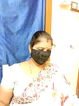 sushma26 online show from October 25, 4:40 pm