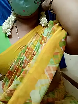 Snapshot of sushma26 chatting on May 26, 5:22 pm sushma26 online show from May 26, 5:22 pm