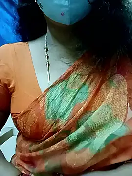 Snapshot of sushma26 chatting on May 19, 6:48 pm sushma26 online show from May 19, 6:48 pm