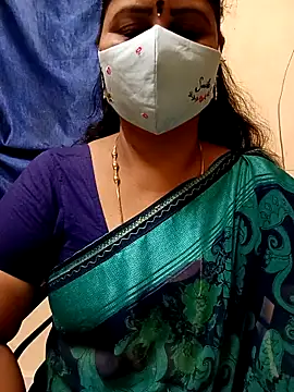 Snapshot of sushma26 chatting on April 26, 7:16 am sushma26 online show from April 26, 7:16 am
