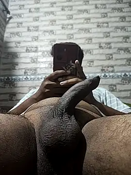 Snapshot of yournaughtysam chatting on October 2, 1:14 pm yournaughtysam online show from October 2, 1:14 pm