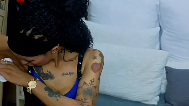 CaramelNatashaxx online show from October 11, 12:22 am