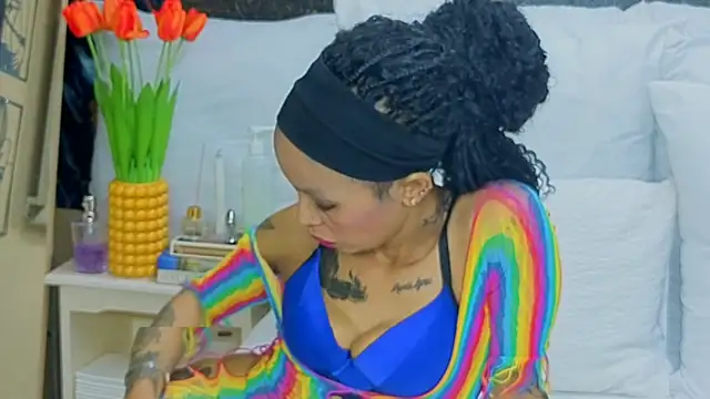 CaramelNatashaxx online show from October 22, 11:36 pm