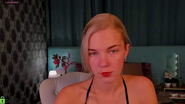 Aurora Bennet online show from September 12, 12:33 am