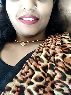 AnanyaKapoor89 online show from September 18, 6:05 am