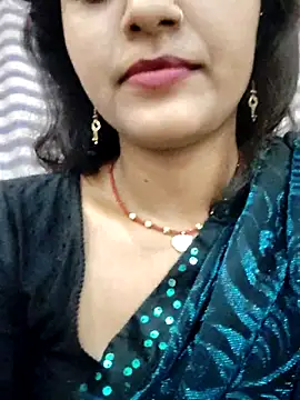 Snapshot of AnanyaKapoor89 chatting on September 8, 3:33 pm AnanyaKapoor89 online show from September 8, 3:33 pm