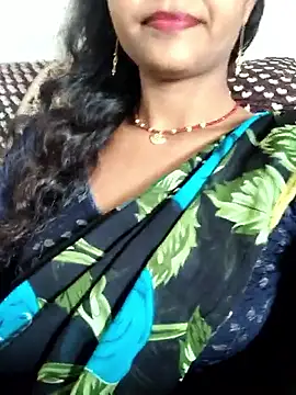 AnanyaKapoor89 online show from September 17, 5:42 am