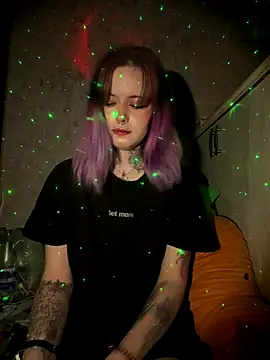 n1ghtcloud online show from November 11, 7:30 pm