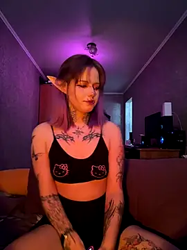 n1ghtcloud online show from October 28, 6:45 am