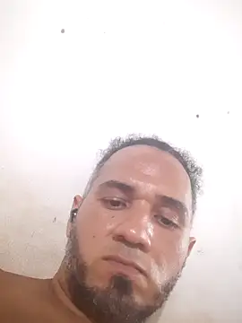 Snapshot of Miler247198 chatting on October 29, 7:40 am Miler247198 online show from October 29, 7:40 am