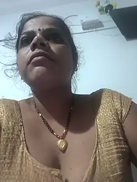 Snapshot of Setty54 chatting on October 9, 10:32 pm Setty54 online show from October 9, 10:32 pm