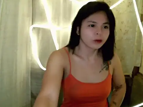kera metina online show from May 29, 10:49 pm