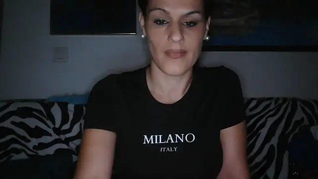 yumara351 online show from October 6, 9:54 am