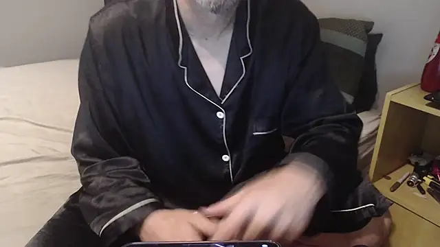 Snapshot of idiotpig66 chatting on March 7, 6:22 pm idiotpig66 online show from March 7, 6:22 pm