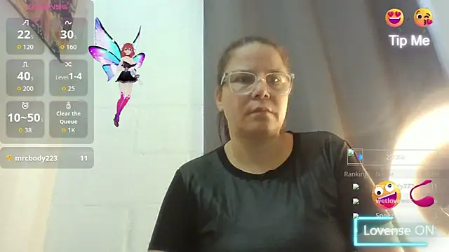 Snapshot of latinamaster chatting on October 12, 1:34 pm latinamaster online show from October 12, 1:34 pm
