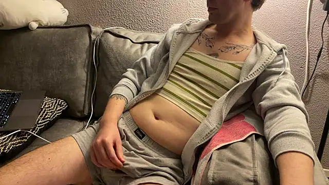 NoaTender online show from November 24, 7:47 pm