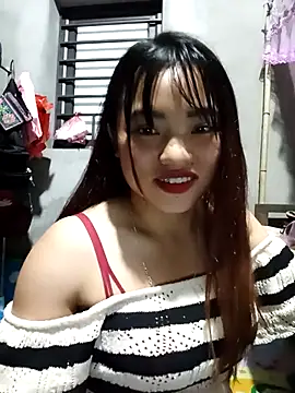 Snapshot of Lee_coope chatting on October 9, 3:23 pm Lee coope online show from October 9, 3:23 pm