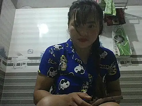 Snapshot of Lee_coope chatting on September 18, 10:35 pm Lee coope online show from September 18, 10:35 pm