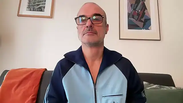 Milkywaymen online show from February 24, 1:12 pm