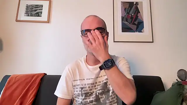 Milkywaymen online show from February 26, 4:40 pm