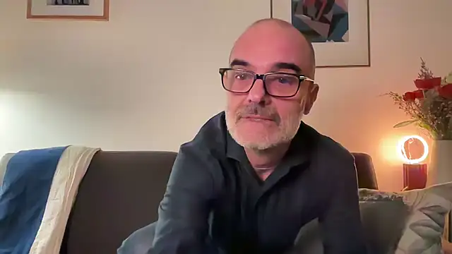 Milkywaymen online show from March 22, 7:48 pm