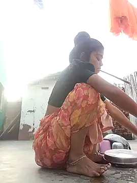 Snapshot of Rachna_Love chatting on October 10, 1:50 am Rachna Love online show from October 10, 1:50 am