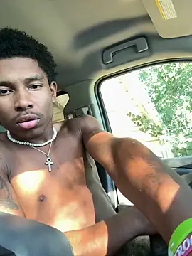 Snapshot of Lillie33366 chatting on October 14, 2:17 pm Lillie33366 online show from October 14, 2:17 pm