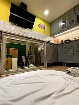 smint06 online show from November 15, 1:53 am