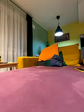 smint06 online show from October 10, 5:36 pm