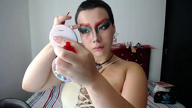 Cherry vald online show from December 17, 2:33 pm