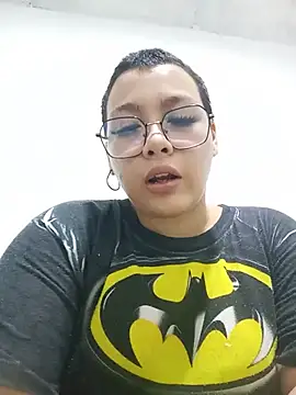 Snapshot of Cherry_vald chatting on June 14, 4:57 am Cherry vald online show from June 14, 4:57 am