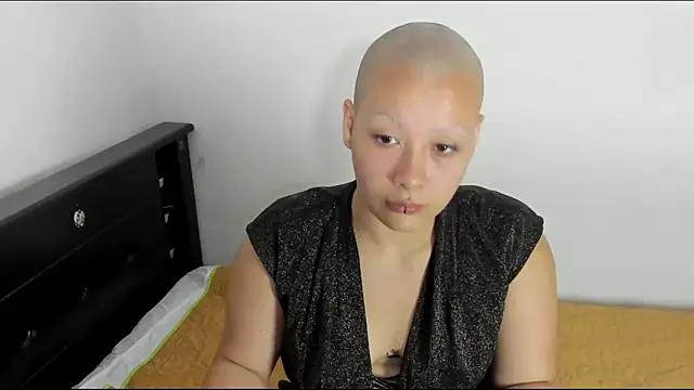 Cherry vald online show from April 3, 10:32 am