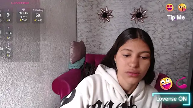 Snapshot of Evagirl69 chatting on July 9, 12:26 pm Evagirl69 online show from July 9, 12:26 pm