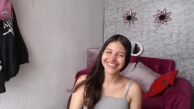 Evagirl69 online show from December 3, 6:18 pm