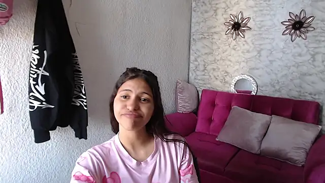 Evagirl69 online show from April 30, 8:57 pm