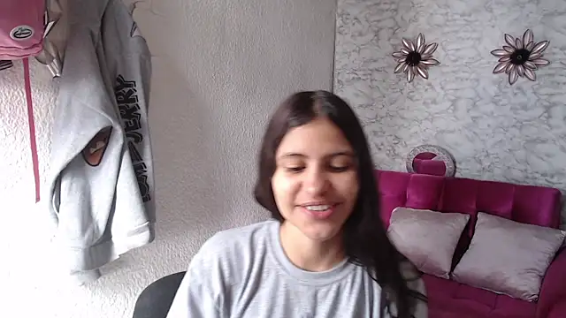 Evagirl69 online show from May 5, 12:30 pm