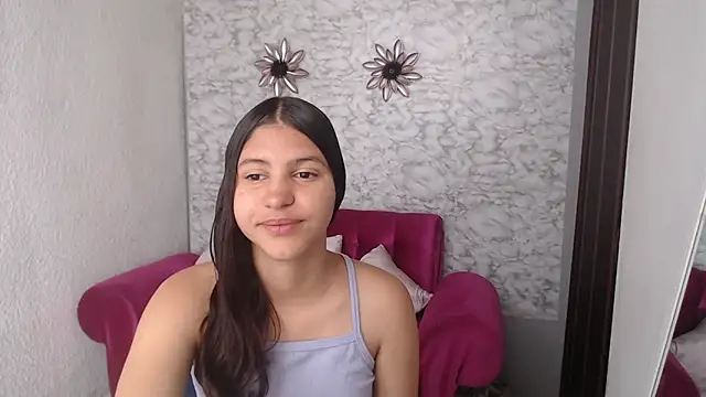 Snapshot of Evagirl69 chatting on September 16, 6:09 pm Evagirl69 online show from September 16, 6:09 pm