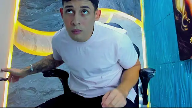 Jeff Brunno  online show from September 20, 5:34 am